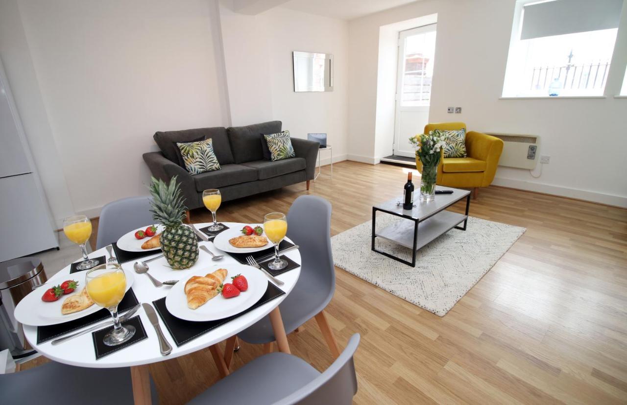 St Thomas Loft Views By Ssw - 2Br, Parking, Sleeps 4, Easy Access To City Centre, Marina, Beach And M4 Swansea Luaran gambar