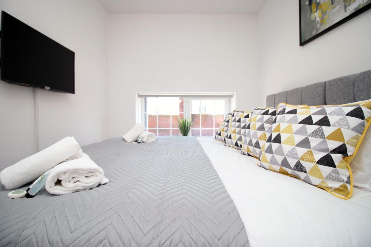 St Thomas Loft Views By Ssw - 2Br, Parking, Sleeps 4, Easy Access To City Centre, Marina, Beach And M4 Swansea Luaran gambar