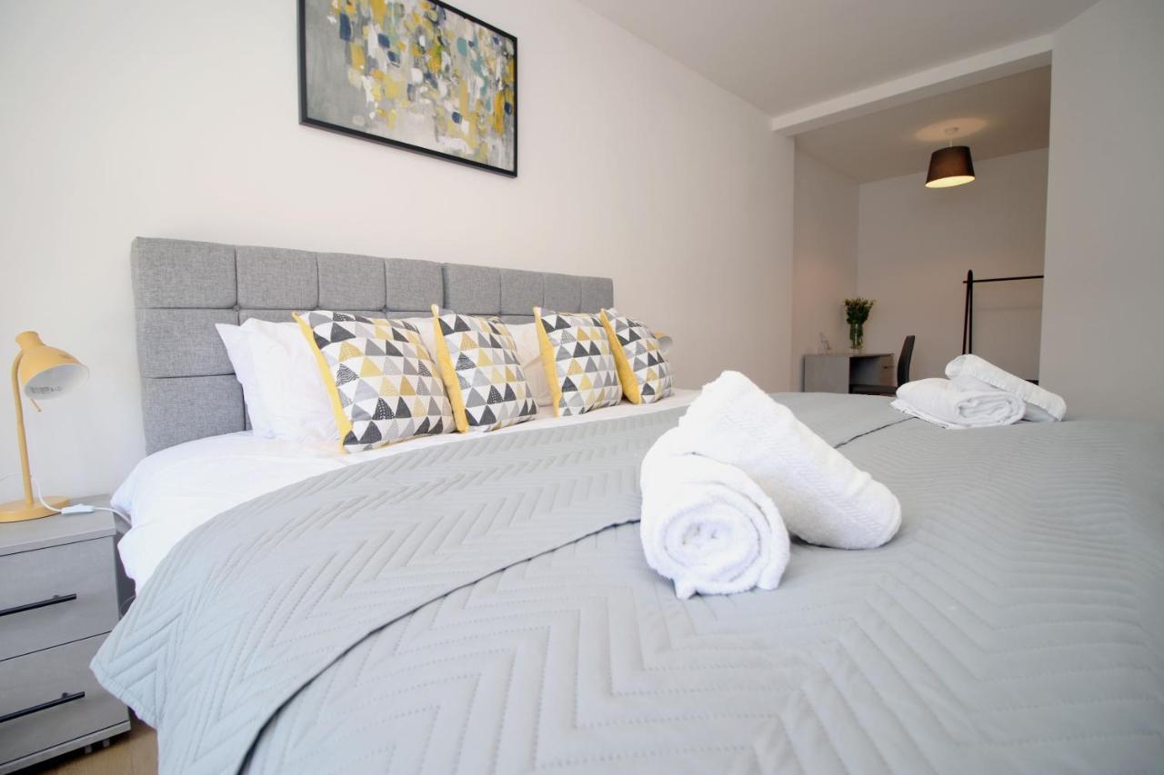 St Thomas Loft Views By Ssw - 2Br, Parking, Sleeps 4, Easy Access To City Centre, Marina, Beach And M4 Swansea Luaran gambar