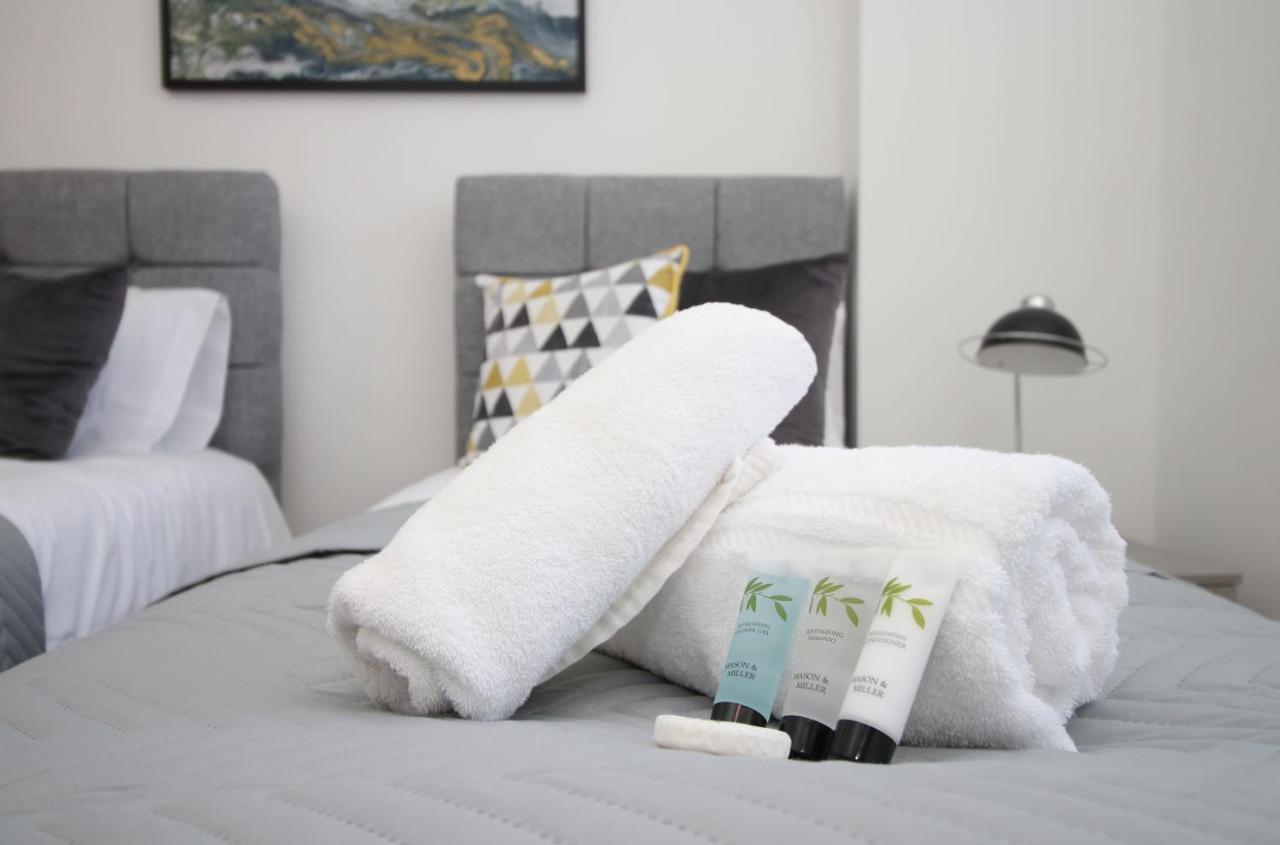 St Thomas Loft Views By Ssw - 2Br, Parking, Sleeps 4, Easy Access To City Centre, Marina, Beach And M4 Swansea Luaran gambar